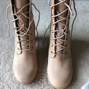 NEW Timberland Heel Boots